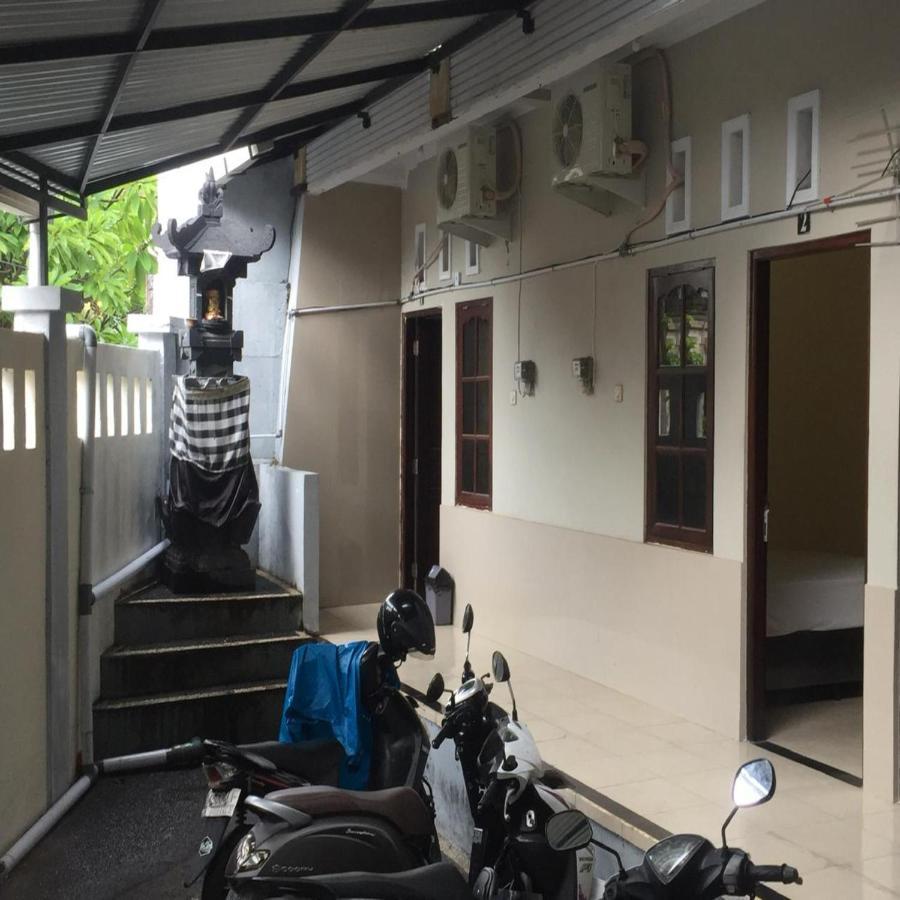 Handika Jaya Bs Hostel Kerobokan  Bagian luar foto